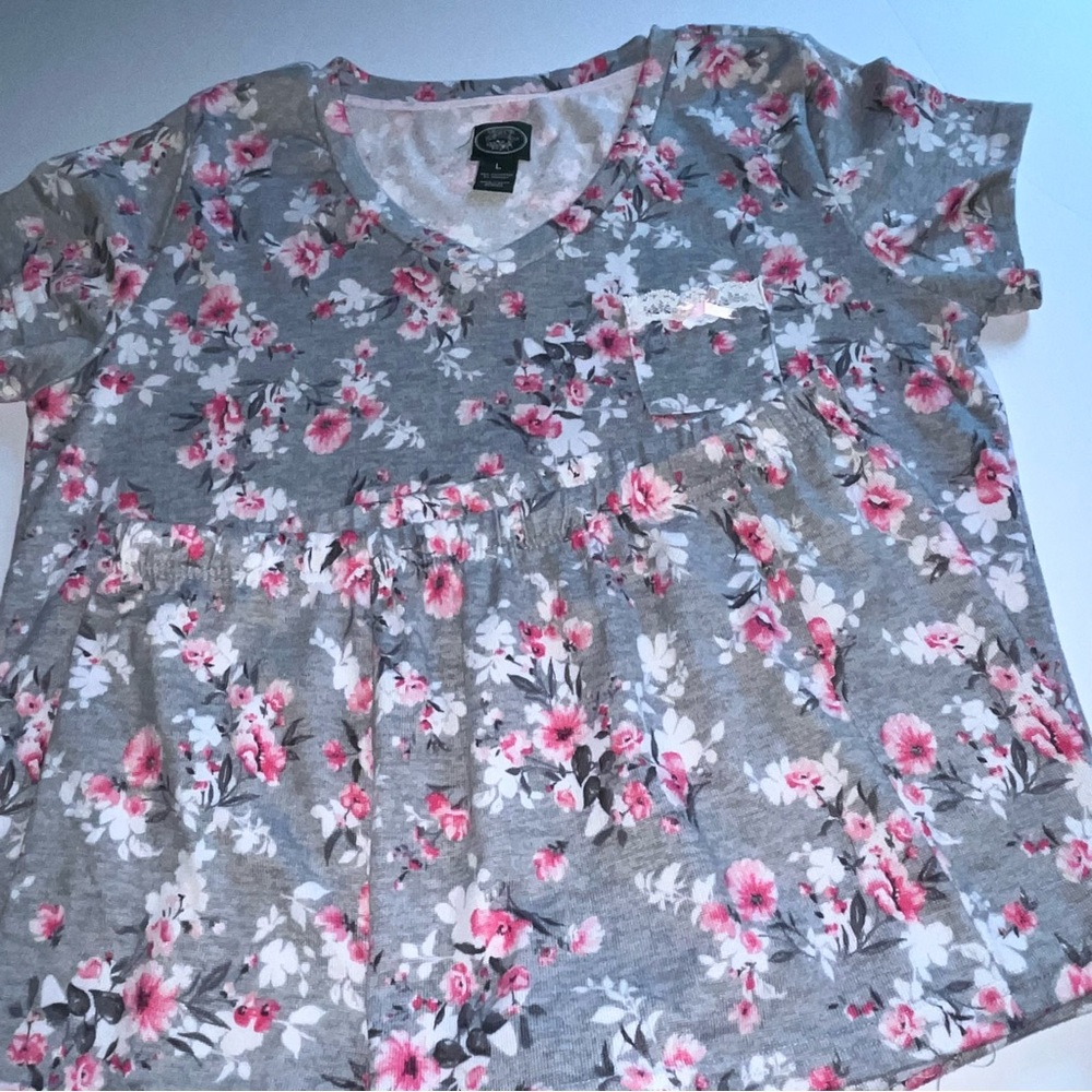 Laura Ashley Gray Floral Pajama Sleep Set Top and‎ Shorts Size Large